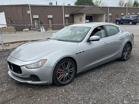 Used 2017 Maserati Ghibli S Q4 AWD/4WD image 2