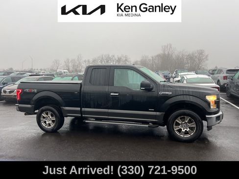 Used 2015 Ford F150 XLT w/ Equipment Group 302A Luxury image 4