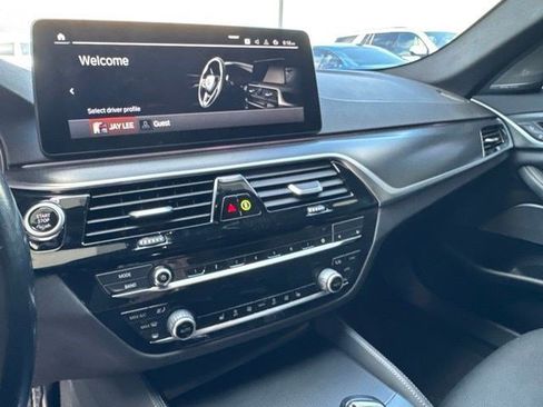 Used 2023 BMW 540i w/ M Sport Package RWD image 15