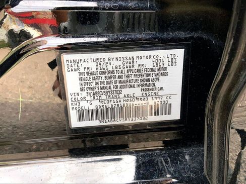 Used 2024 Nissan Sentra SV FWD image 33