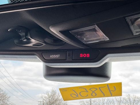 Used 2023 Dodge Challenger SXT w/ Cold Weather Group image 31