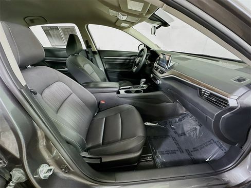 Used 2023 Nissan Altima 2.5 SV image 11