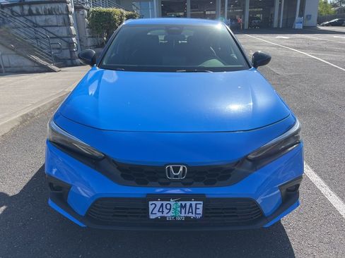 Used 2024 Honda Civic Sport image 2