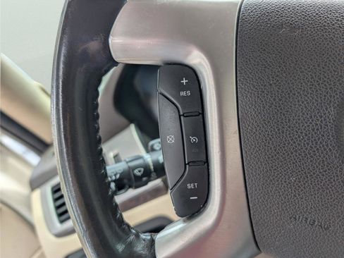 Used 2007 Cadillac Escalade AWD image 24