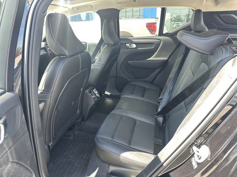 Used 2026 Volvo XC40 B5 Plus AWD/4WD image 28