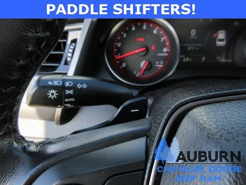 Used 2022 Toyota Camry XSE image 12