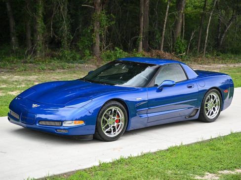 Used 2003 Chevrolet Corvette Z06 w/ Memory Package, 3 Drivers RWD image 64