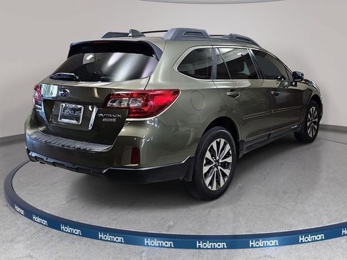 Used 2017 Subaru Outback 2.5i Limited AWD/4WD image 6