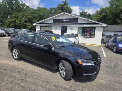 Used 2013 Volkswagen Passat 2.5 SE FWD image 6