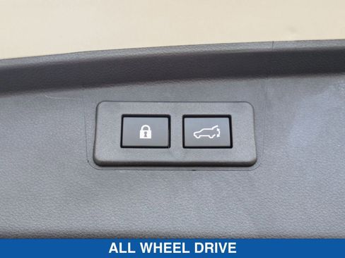 Certified 2025 Subaru Outback Premium image 19