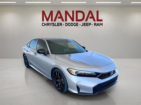 Used 2026 Honda Civic Sport image 3