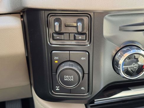 New 2026 Ford F250 Platinum w/ Platinum Plus Package image 27