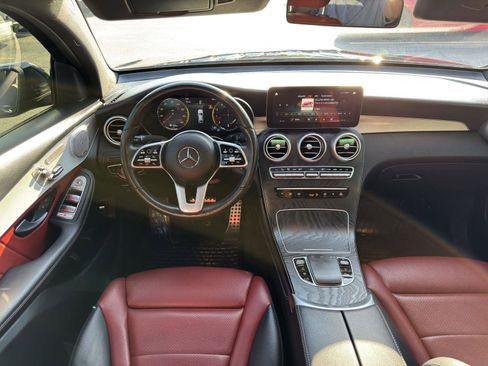 Used 2020 Mercedes-Benz GLC 300 4MATIC Coupe image 30