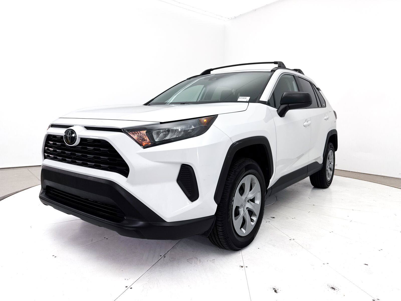 Used 2021 Toyota RAV4 LE w/ Carpet Mat Package (TMS) FWD image 13