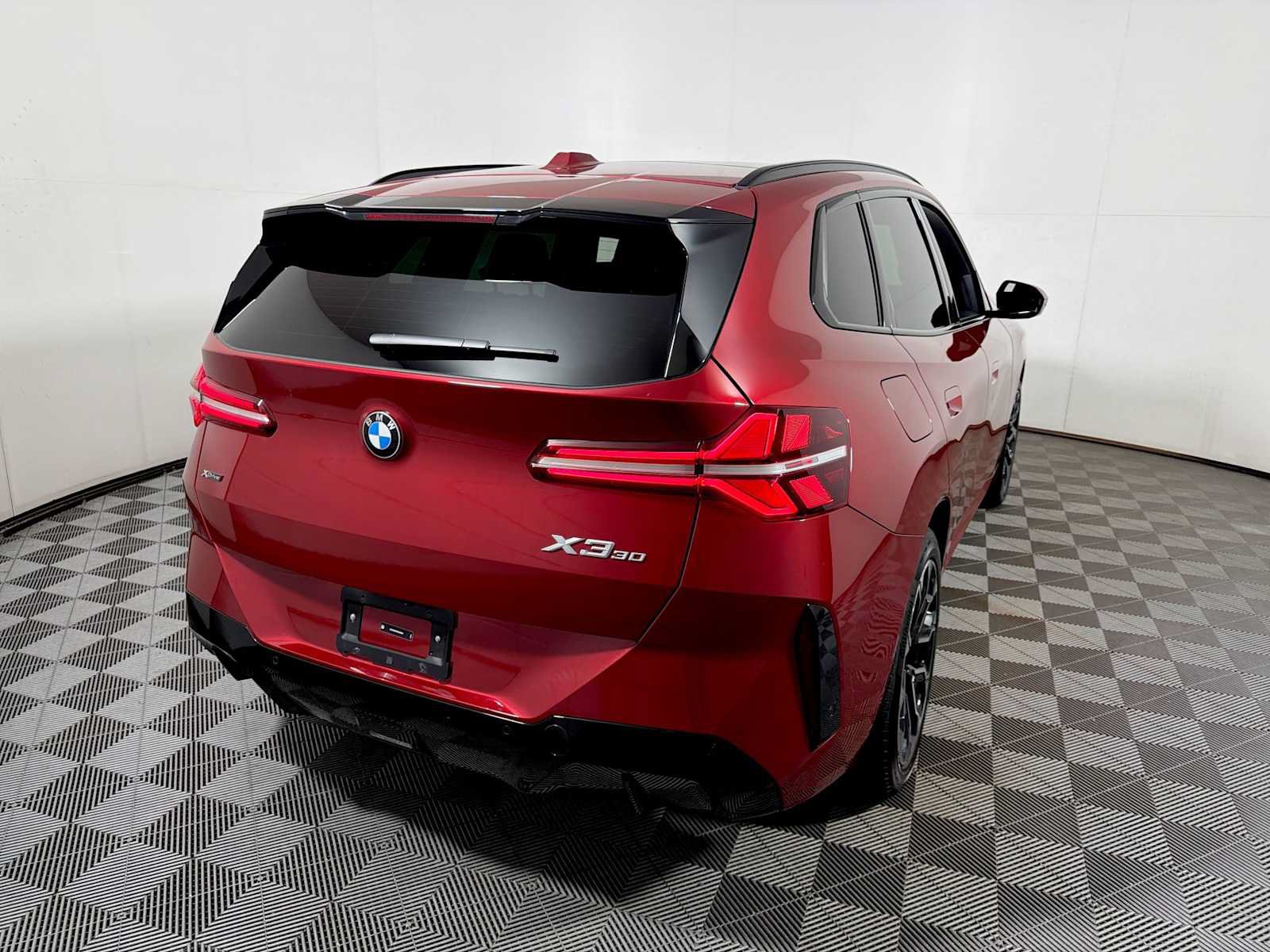 Used 2026 BMW X3 xDrive30i w/ M Sport Package AWD/4WD image 6