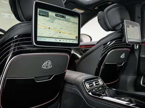 Used 2023 Mercedes-Benz Maybach S 680 4MATIC image 40