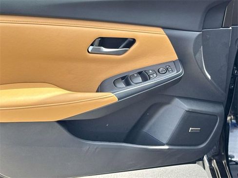 New 2025 Nissan Sentra SV w/ SV Premium Package image 20