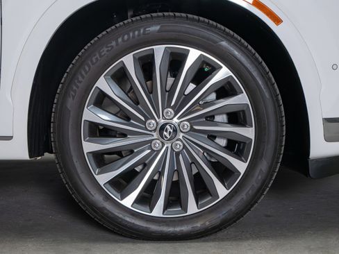 Used 2024 Hyundai Palisade Calligraphy AWD/4WD image 14