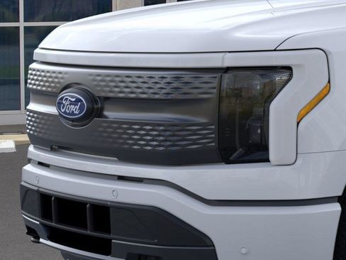 New 2025 Ford F150 Lightning Flash image 18