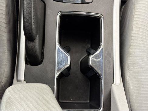 Used 2015 Honda Accord LX image 29