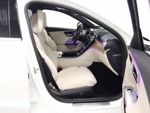 Certified 2023 Mercedes-Benz C 300 4MATIC Sedan image 21