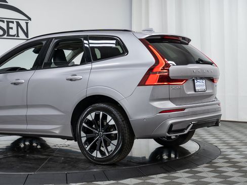 New 2026 Volvo XC60 B5 Plus w/ Climate Package AWD/4WD image 29