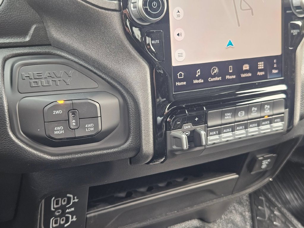 New 2026 RAM 5500 Tradesman AWD/4WD image 25