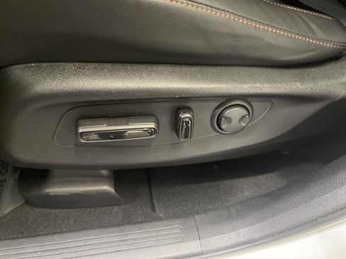 Used 2023 Honda CR-V Sport Touring image 12