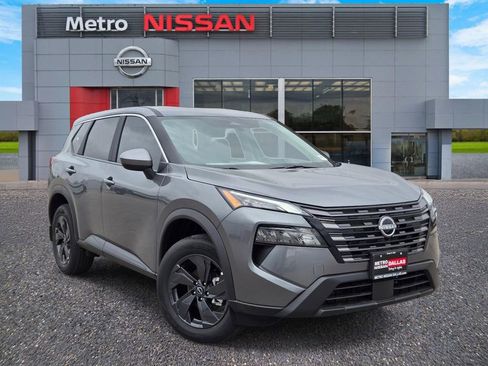 New 2026 Nissan Rogue SV AWD/4WD image 1