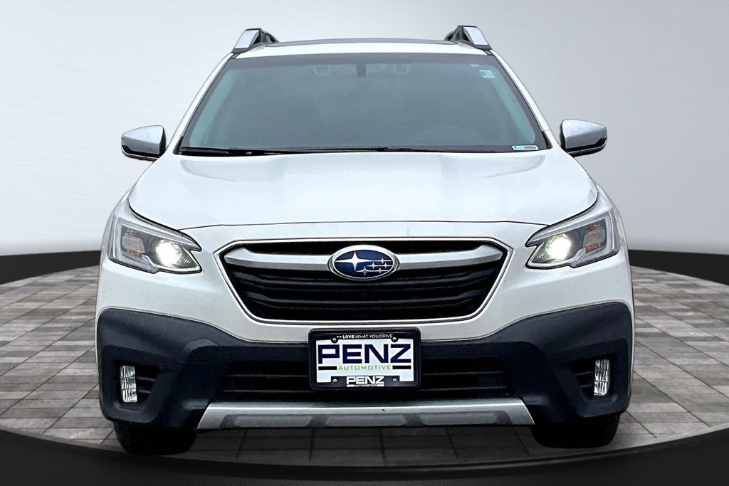Used 2021 Subaru Outback Touring XT AWD/4WD image 2