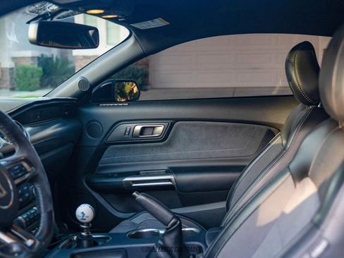 Used 2020 Ford Mustang Shelby GT350 w/ Technology Package image 23
