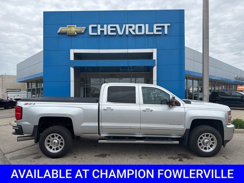 Used 2015 Chevrolet Silverado 2500 LTZ w/ Duramax Plus Package AWD/4WD image 2