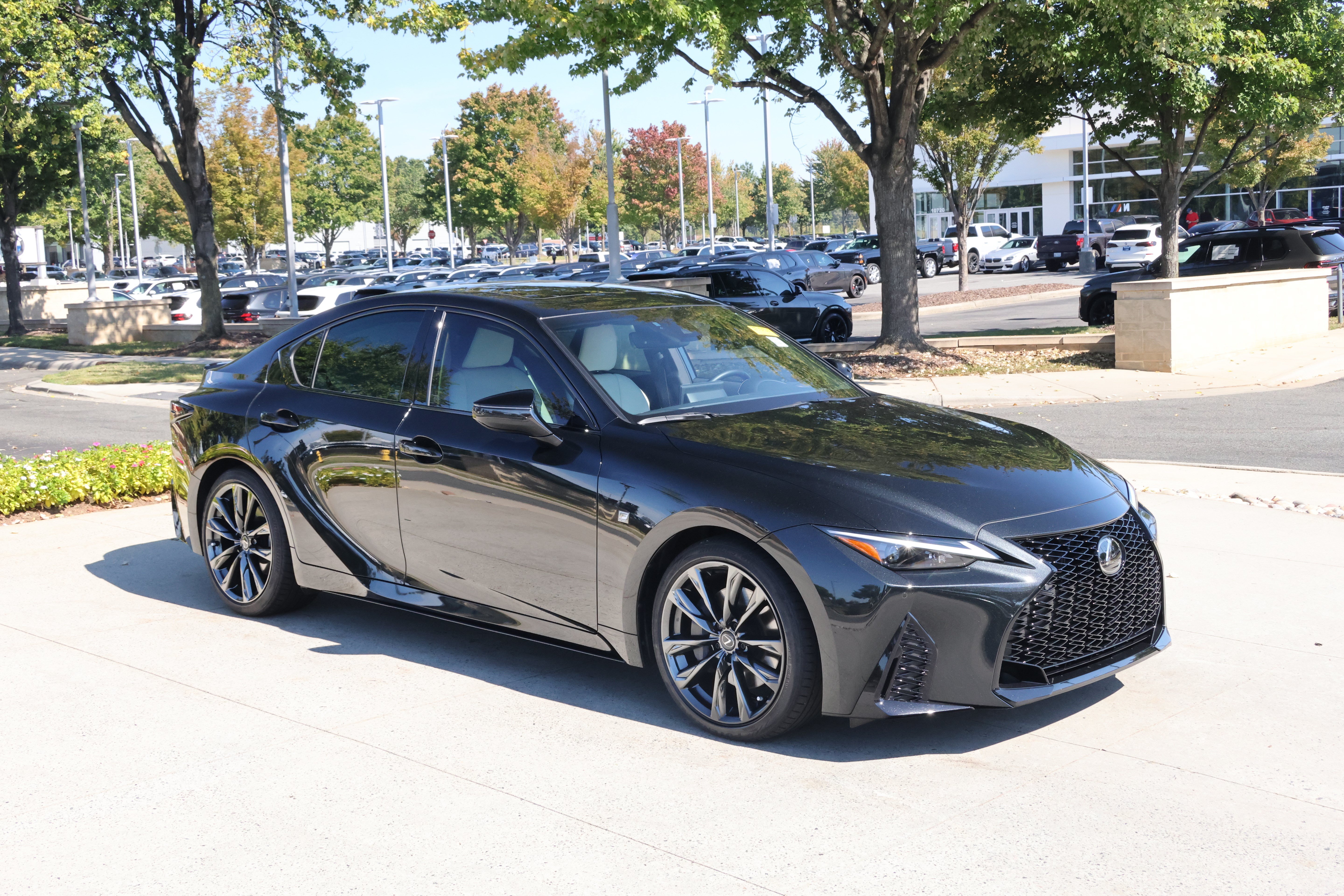 Used 2025 Lexus IS 350 F Sport RWD image 2