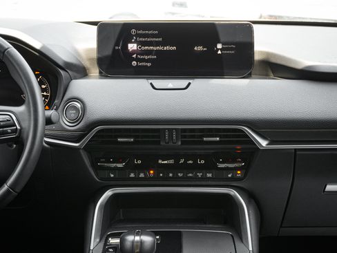 Used 2024 MAZDA CX-90 Plug-In Hybrid w/ Preferred AWD/4WD image 30