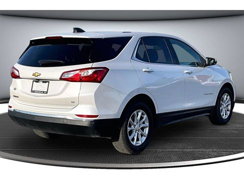 Used 2018 Chevrolet Equinox LT FWD image 15