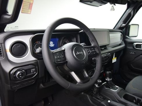 New 2026 Jeep Gladiator Sport image 35