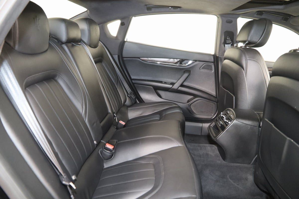 Used 2020 Maserati Quattroporte S Q4 AWD/4WD image 14