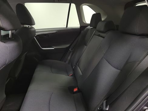 Used 2023 Toyota RAV4 LE AWD/4WD image 27