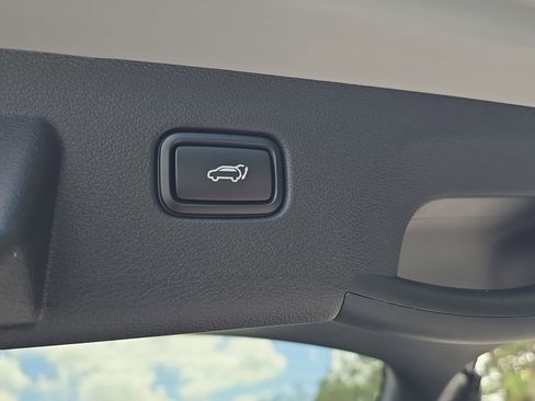 New 2026 Kia Sportage EX image 11