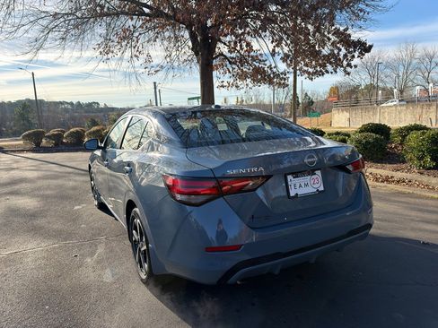 New 2025 Nissan Sentra SV image 5