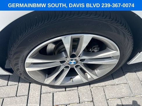 Used 2017 BMW 330i xDrive Sedan AWD/4WD image 23