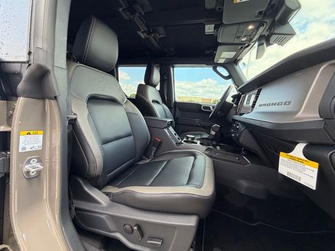 New 2026 Ford Bronco Outer Banks AWD/4WD image 60