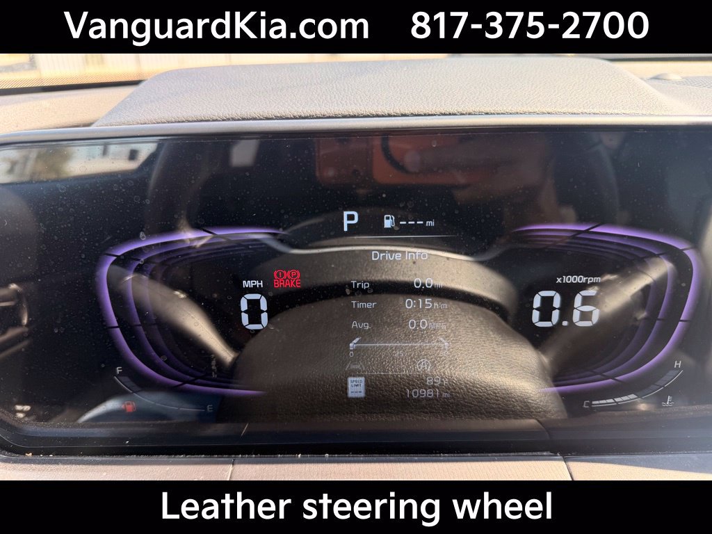 Certified 2025 Kia Telluride LX FWD image 15