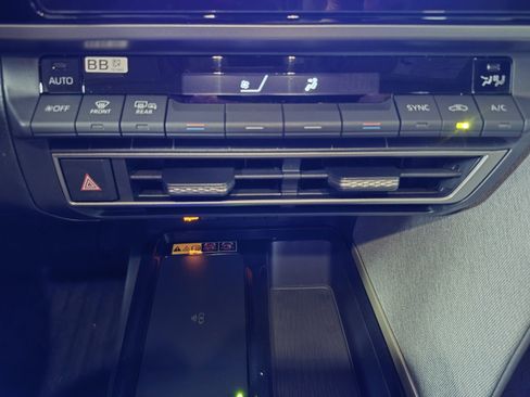 New 2026 Toyota Camry Hybrid image 25