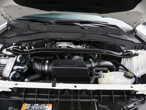 Certified 2025 Ford Explorer ST AWD/4WD image 5