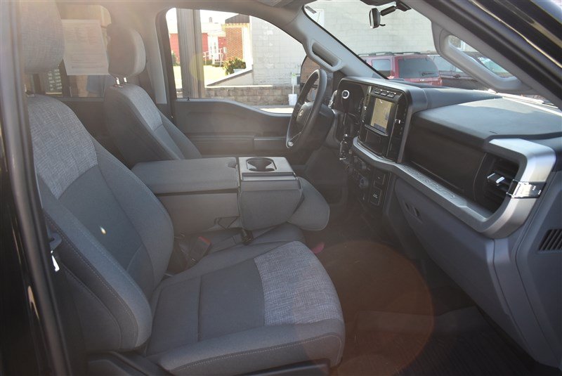 Used 2024 Ford F350 XLT AWD/4WD image 27