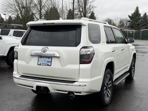 Used 2016 Toyota 4Runner Limited image 7