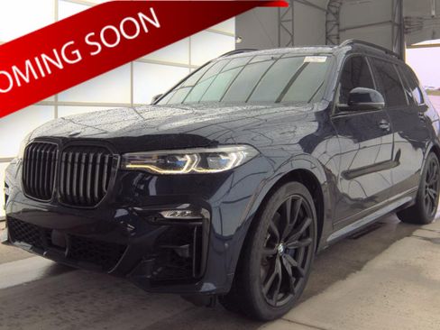 Used 2020 BMW X7 M50i w/ Dynamic Handling Package AWD/4WD image 1