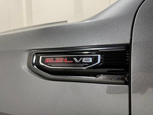 Used 2021 GMC Sierra 1500 AT4 w/ AT4 Premium Package AWD/4WD image 32