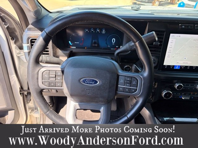 Used 2023 Ford F250 Lariat w/ Lariat Ultimate Package AWD/4WD image 13
